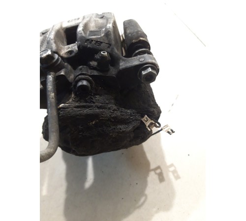 Суппорт(задний правый)