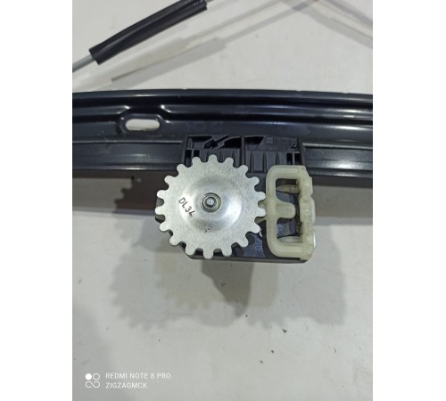 Стеклоподъемник (передний правый)