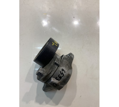 Натяжитель ремня