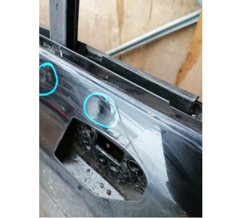 Дверь передняя правая