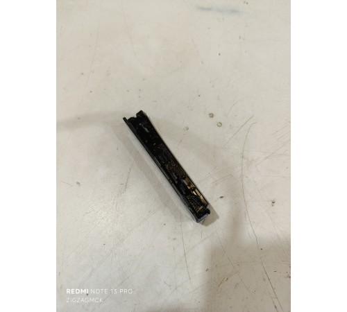 Декоративная накладка торпеды левая