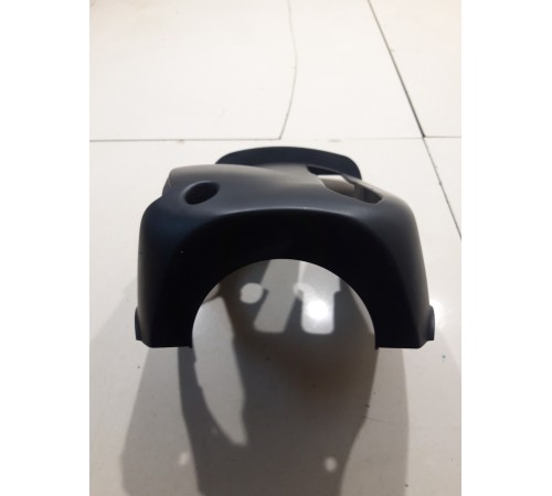 Кожух рулевой колонки нижний