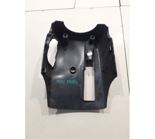 Кожух рулевой колонки нижний