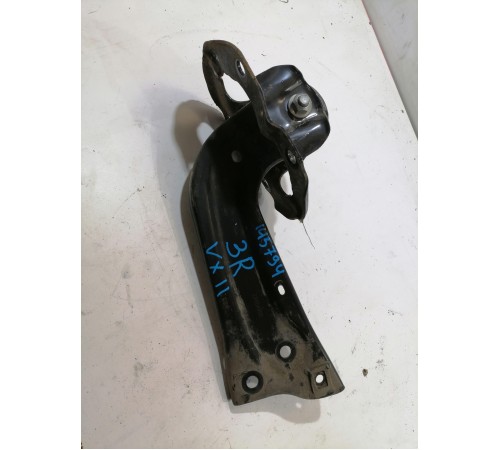 Рычаг задний правый