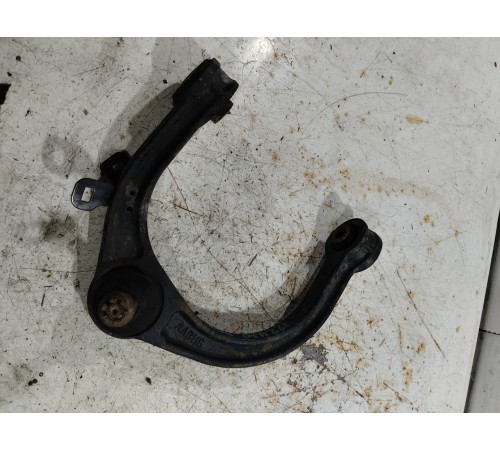 Рычаг подвески передний левый верхний