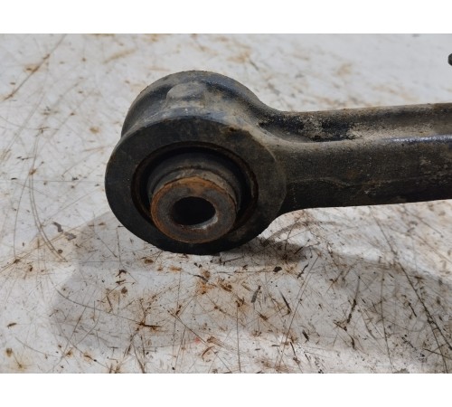 Рычаг подвески передний левый верхний