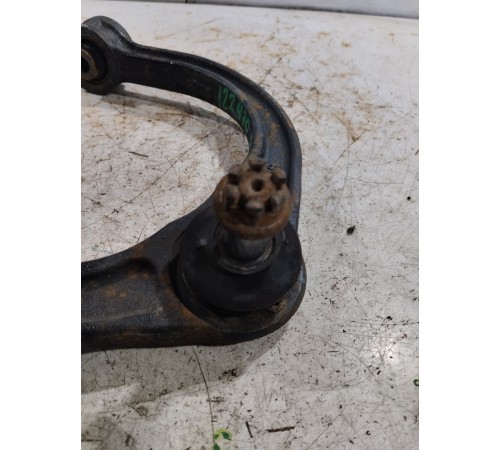 Рычаг подвески передний левый верхний