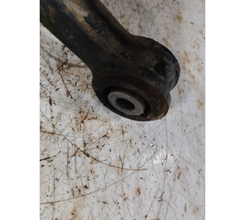 Рычаг подвески передний левый верхний