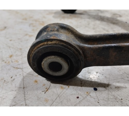 Рычаг подвески передний левый верхний