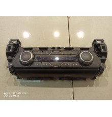 Блок управления климатом(передний)