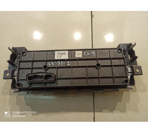 Блок управления климатом(передний)