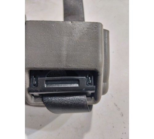 Ремень безопасности задний