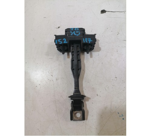 Ограничитель двери задний правый