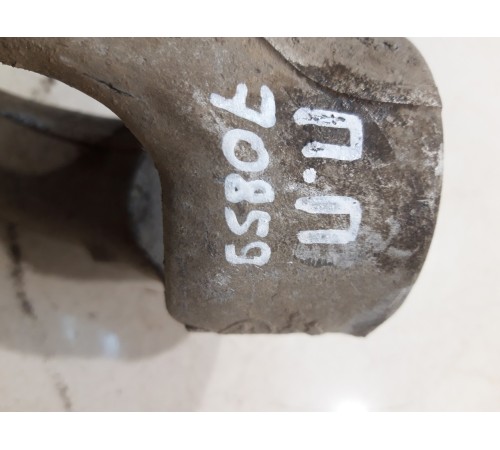 Рычаг переднего правого амортизатора