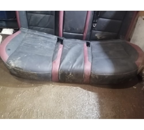 Задний ряд сидений