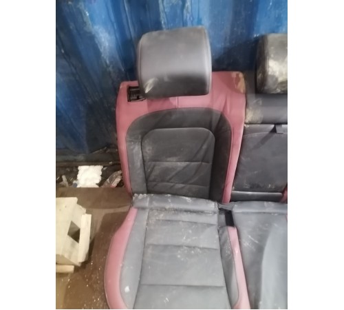 Задний ряд сидений