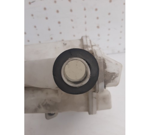 Бачок омывателя