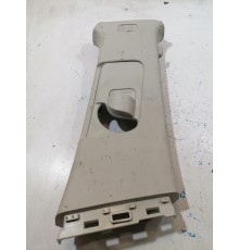 Обшивка центральной стойки правая верхняя