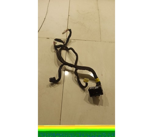 Электропроводка центральной консоли салона