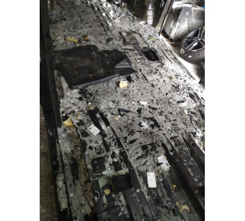 Пол салона (днище)