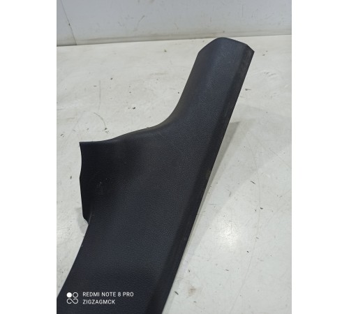 Обшивка стойки(задняя правая)