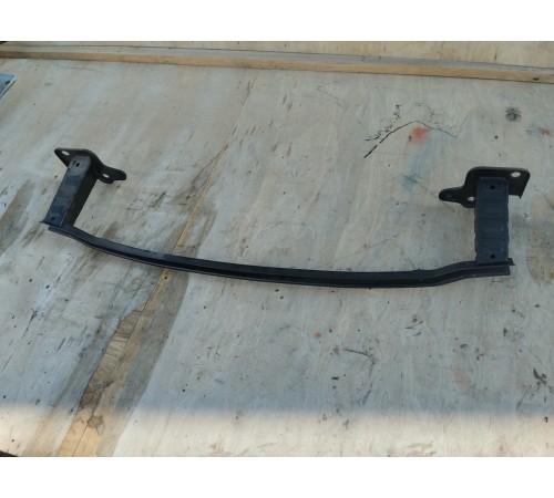 Усилитель переднего бампера дополнительный