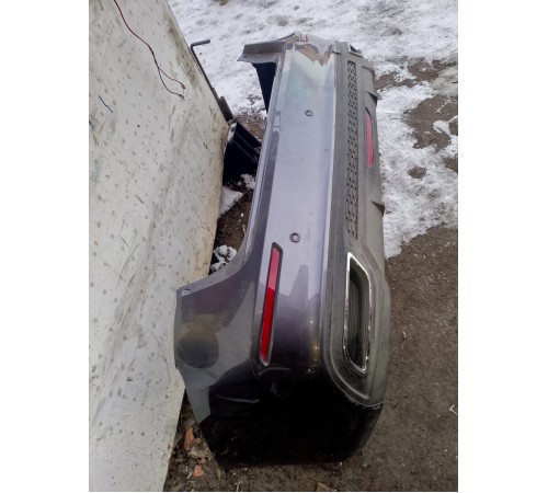 Бампер задний в сборе