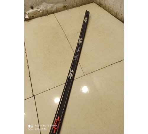 Молдинг крыши (правый)