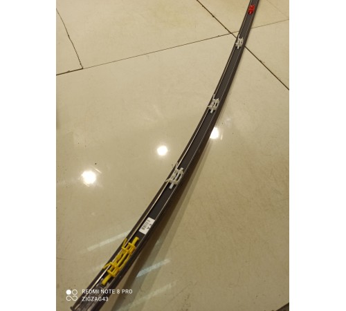 Молдинг крыши (правый)