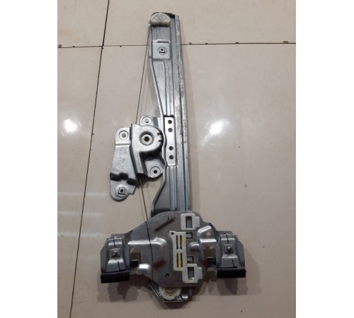 Стеклоподъёмник (передний, правый)