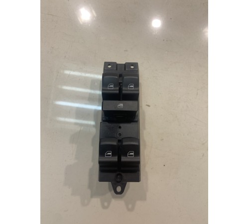 Блок управления стеклоподъемниками