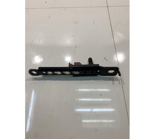 Регулятор высоты ремня безопасности передняя правая