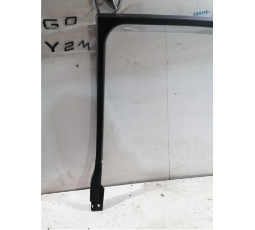 Уплотнитель стекла задний правый, внутренний