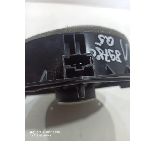 Динамик двери (передний левый)