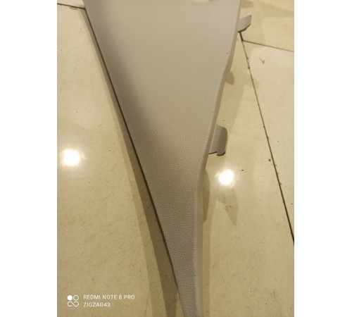 Обшивка задней стойки(левая)