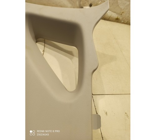 Обшивка задней стойки(левая)