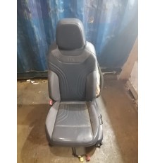 Сиденье переднее левое