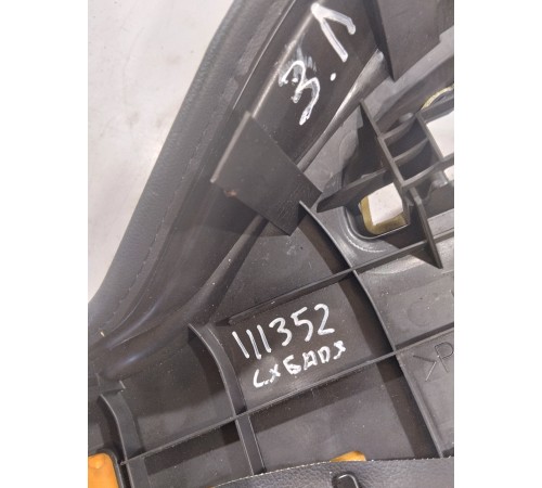 Подушка заднего сиденья боковая левая