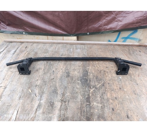 Усилитель переднего бампера дополнительный