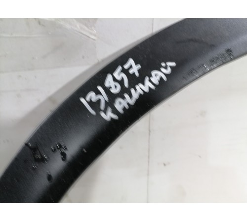 Накладка арки крыла передняя левая