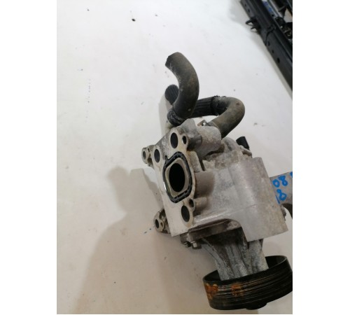 Насос охлаждения двигателя , помпа