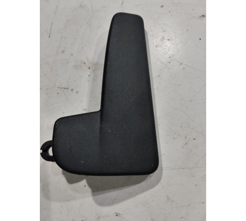 Ручка открывания капота