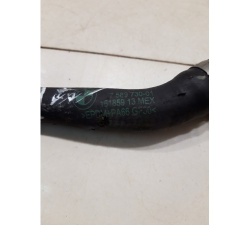 Патрубок системы охлаждения