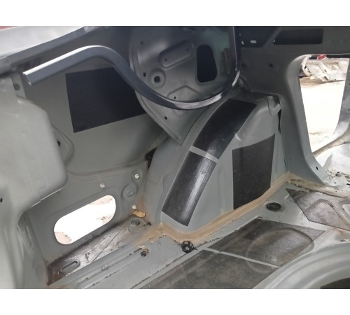 Крыло заднее левое