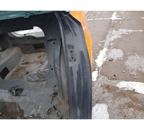 Крыло заднее левое