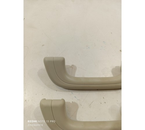 Комплект ручек потолка