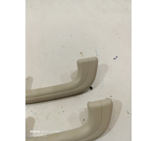 Комплект ручек потолка