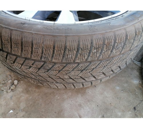 Комплект колес 3 шт 245/45R20 зима