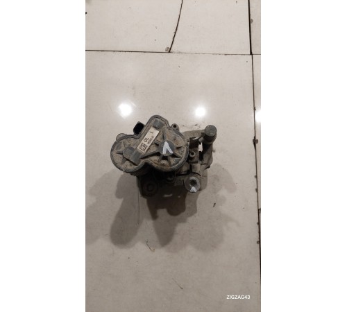 Суппорт(задний левый)