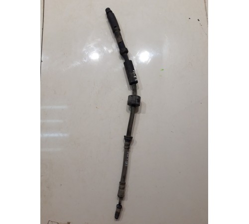 Тормозной шланг (передний, правый)